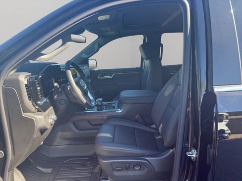 New 2026 GMC Sierra 1500 SLT w/ SLT Convenience Package image 11
