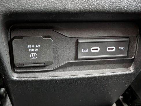 New 2026 Jeep Grand Cherokee Altitude image 27