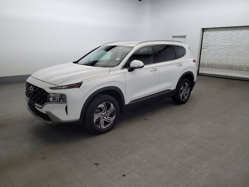 Used 2023 Hyundai Santa Fe SEL w/ Cargo Package AWD/4WD image 2