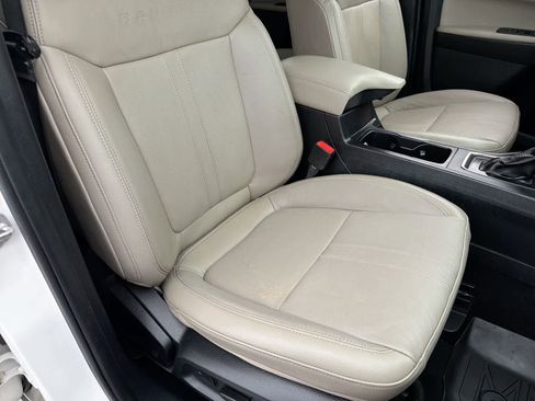 Used 2019 Ford Ranger Lariat w/ Equipment Group 501A Mid image 22