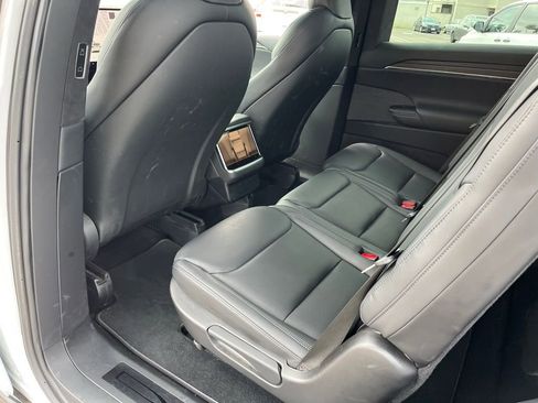 Used 2023 Tesla Model X image 12