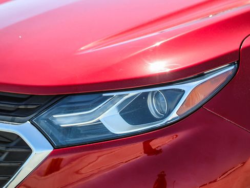 Used 2018 Chevrolet Equinox LT FWD image 8