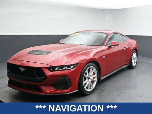 Used 2024 Ford Mustang GT Premium image 5