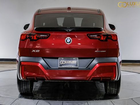 Used 2024 BMW X2 xDrive28i image 11