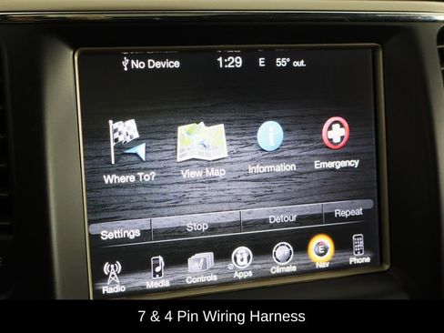 Used 2017 Jeep Grand Cherokee Limited w/ Luxury Group II image 39