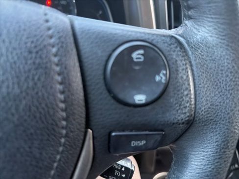 Used 2013 Toyota RAV4 Limited image 20