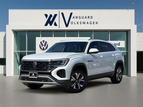 New 2026 Volkswagen Atlas Cross Sport SE image 1
