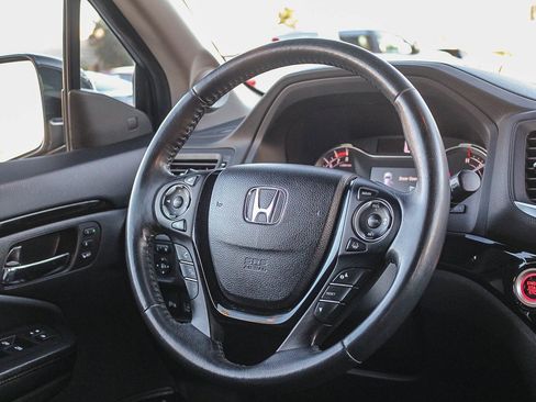 Used 2016 Honda Pilot Elite image 16