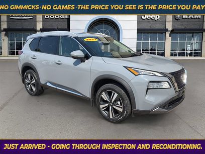 Used 2023 Nissan Rogue SL