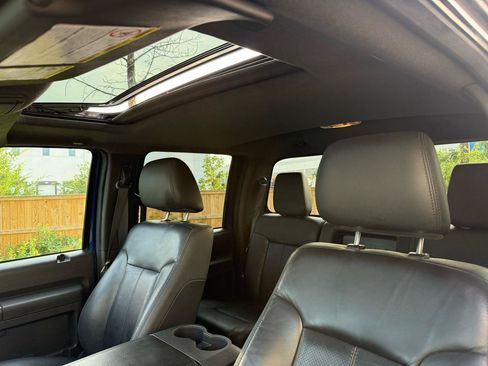 Used 2011 Ford F250 Lariat w/ Lariat Ultimate Pkg AWD/4WD image 18