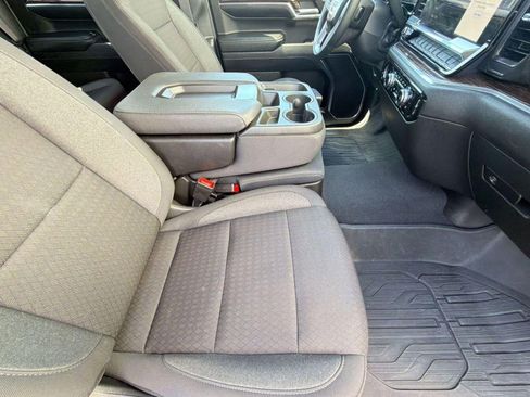 Used 2023 GMC Sierra 1500 Elevation AWD/4WD image 32