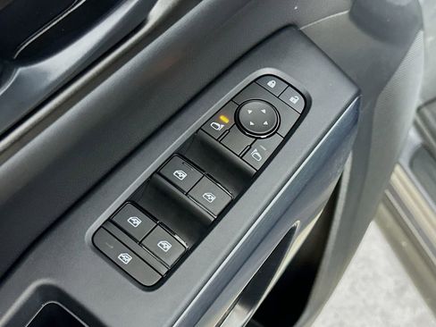 Used 2025 Nissan Pathfinder Rock Creek AWD/4WD image 21
