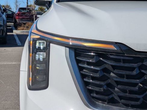 New 2025 Kia Sorento S w/ Panoramic Sunroof Package image 9