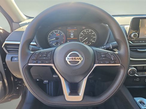 Certified 2022 Nissan Altima 2.5 S image 16