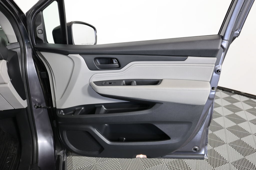 Used 2018 Honda Odyssey Touring image 26