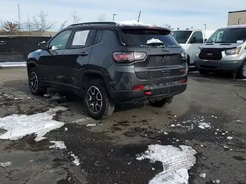 Used 2024 Jeep Compass Trailhawk w/ Trailhawk Elite Group image 4