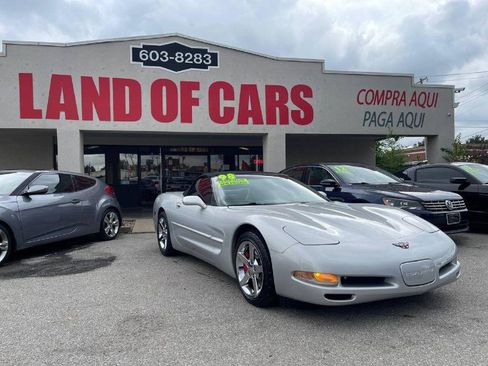 Used 1998 Chevrolet Corvette Convertible w/ Performance Handling Pkg image 3