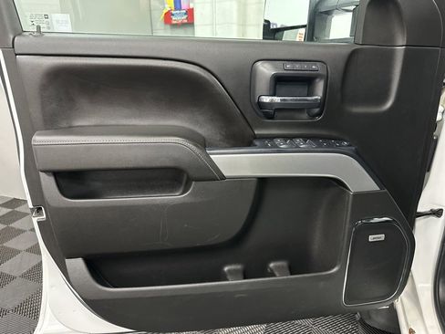 Used 2015 Chevrolet Silverado 2500 LTZ image 19