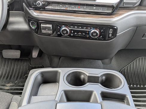 Certified 2026 GMC Sierra 1500 Elevation AWD/4WD image 45