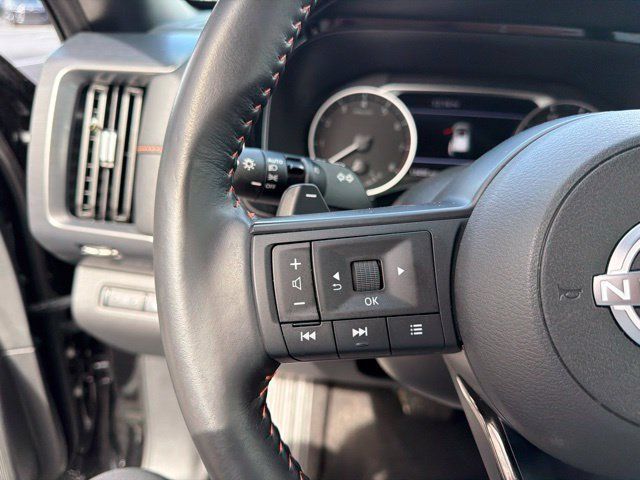 Used 2025 Nissan Pathfinder Rock Creek AWD/4WD image 21