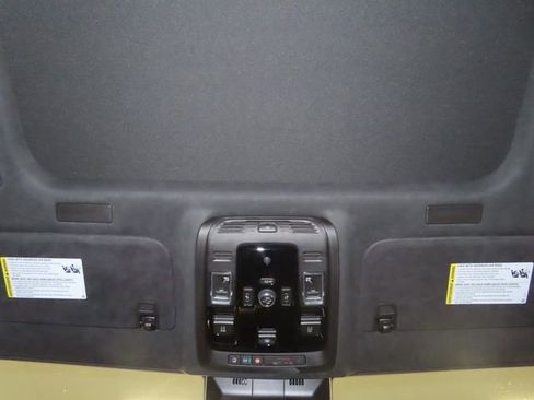 Certified 2026 Cadillac Escalade ESV V image 29