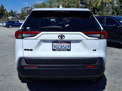 Used 2023 Toyota RAV4 LE FWD image 4