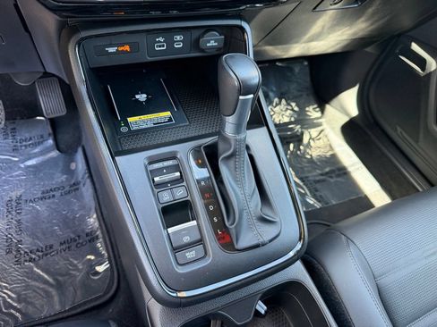 Used 2023 Honda CR-V EX-L image 25