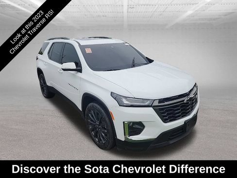 Used 2023 Chevrolet Traverse RS AWD/4WD image 1
