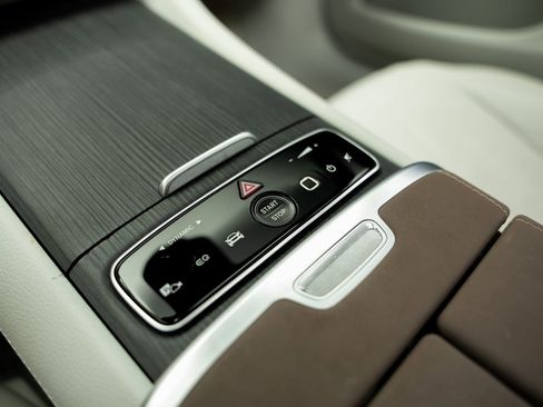 Used 2022 Mercedes-Benz EQS 580 4MATIC Sedan image 52