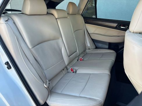 Used 2018 Subaru Outback 2.5i Limited w/ Popular Package #2 image 55