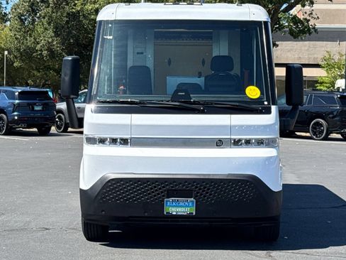 Used 2023 Chevrolet Brightdrop 600 w/ Active Safety Package 2 AWD/4WD image 8