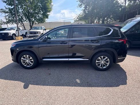 Used 2020 Hyundai Santa Fe SE AWD/4WD image 2
