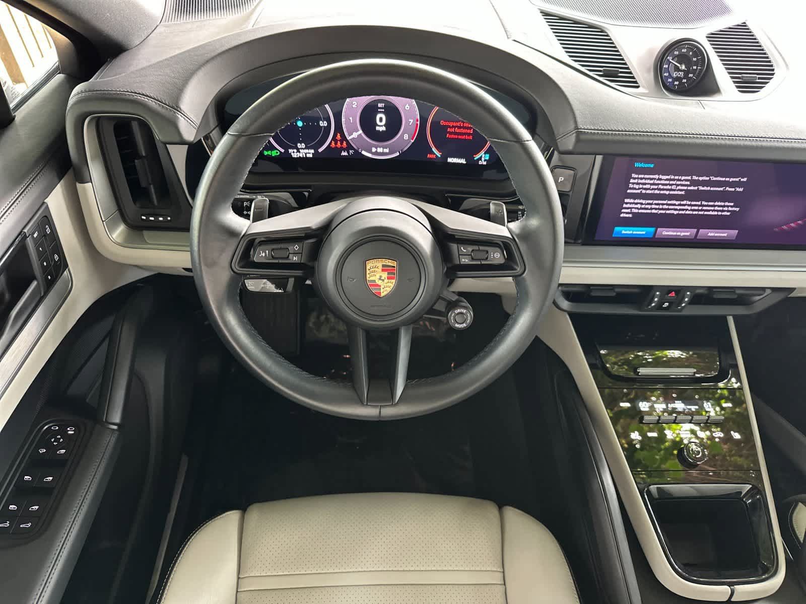 Certified 2024 Porsche Cayenne S AWD/4WD image 15