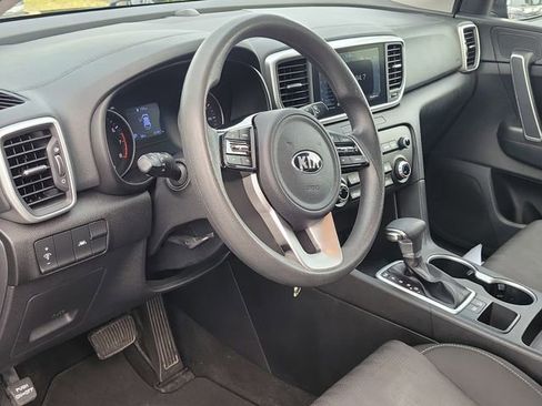 Used 2022 Kia Sportage LX FWD image 7