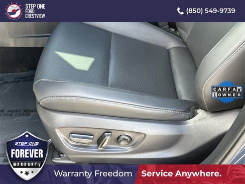 Used 2025 Toyota Crown XLE image 19