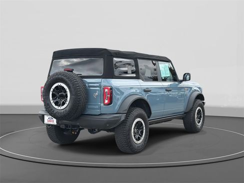 Used 2022 Ford Bronco Badlands w/ Sasquatch Package image 5