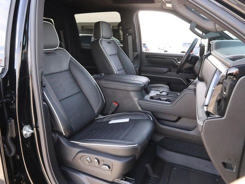 Used 2026 GMC Sierra 2500 AT4X AWD/4WD image 27