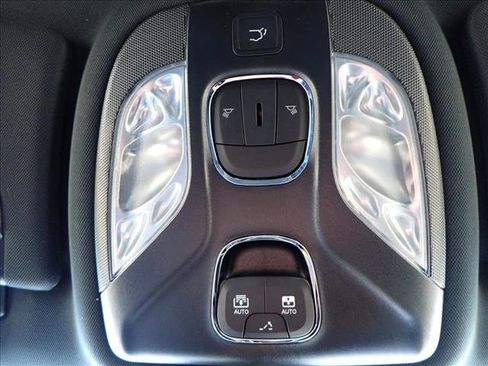 New 2026 Jeep Compass Latitude w/ Sun and Sound Group image 24