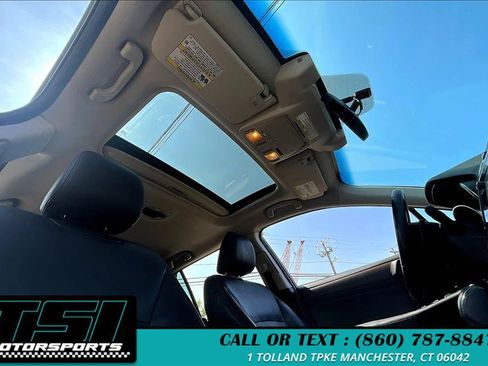 Used 2016 Subaru Outback 3.6R Limited AWD/4WD image 22