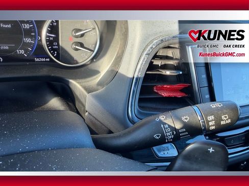 Used 2022 Buick Enclave Premium w/ LPO, Touring Package image 20