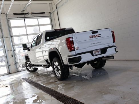 New 2025 GMC Sierra 2500 Denali w/ Denali Reserve Package image 48