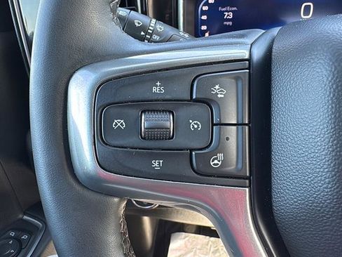 Used 2023 Chevrolet Silverado 1500 LT AWD/4WD image 20