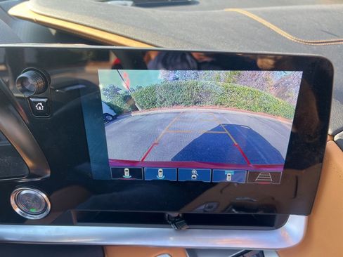 Certified 2024 Chevrolet Corvette Stingray Preferred Conv w/ Z51 Performance Package image 35