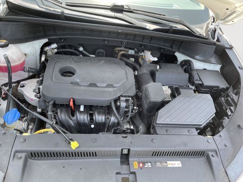 Used 2021 Hyundai Tucson Ultimate w/ Cargo Package AWD/4WD image 17