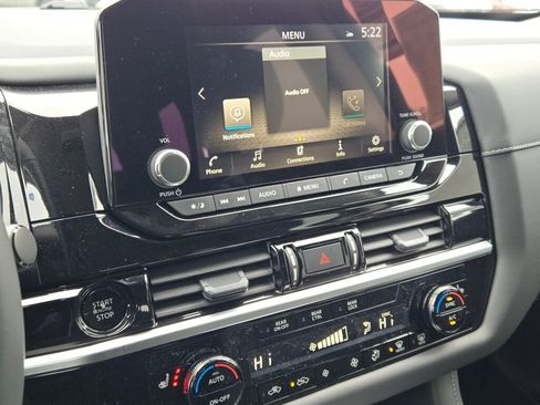 New 2025 Nissan Pathfinder SV image 28