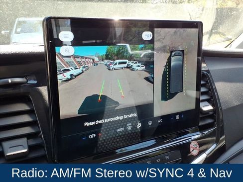 Used 2023 Ford Transit 350 XLT image 3