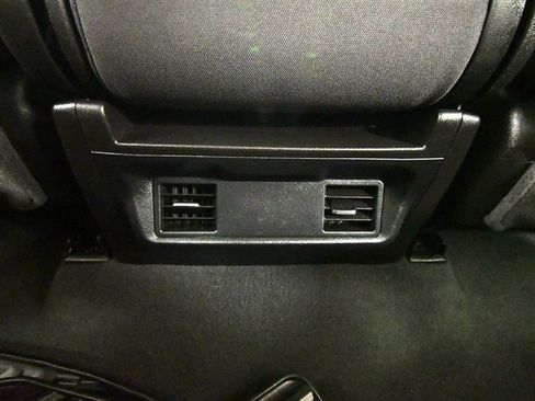 Used 2024 Chevrolet Silverado 2500 LT image 15