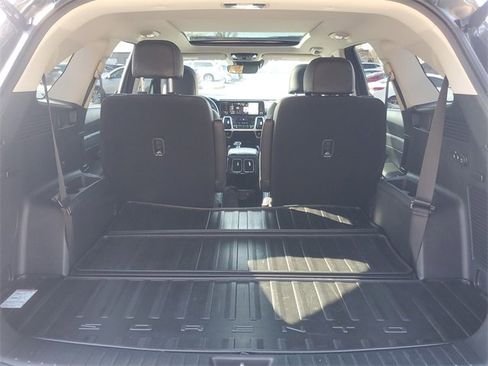 Certified 2021 Kia Sorento SX Prestige image 9
