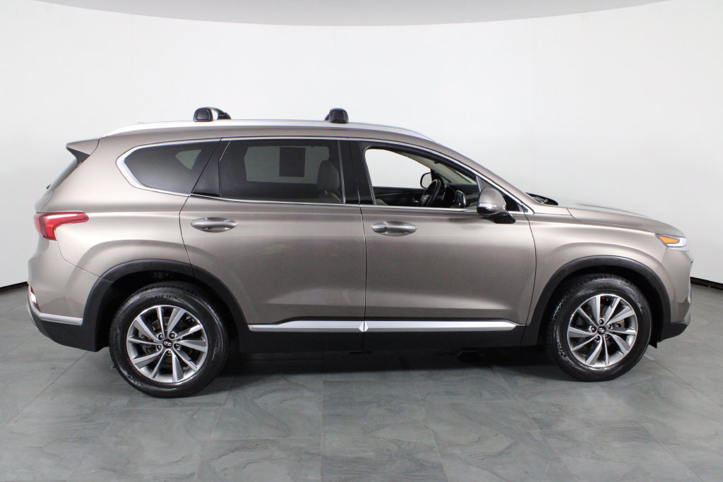 Used 2020 Hyundai Santa Fe SEL w/ Convenience + Premium Package FWD image 10
