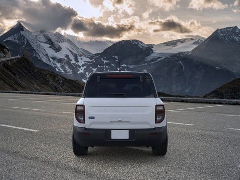 New 2026 Ford Bronco Sport Outer Banks w/ Outer Banks Tech Package+ AWD/4WD image 5